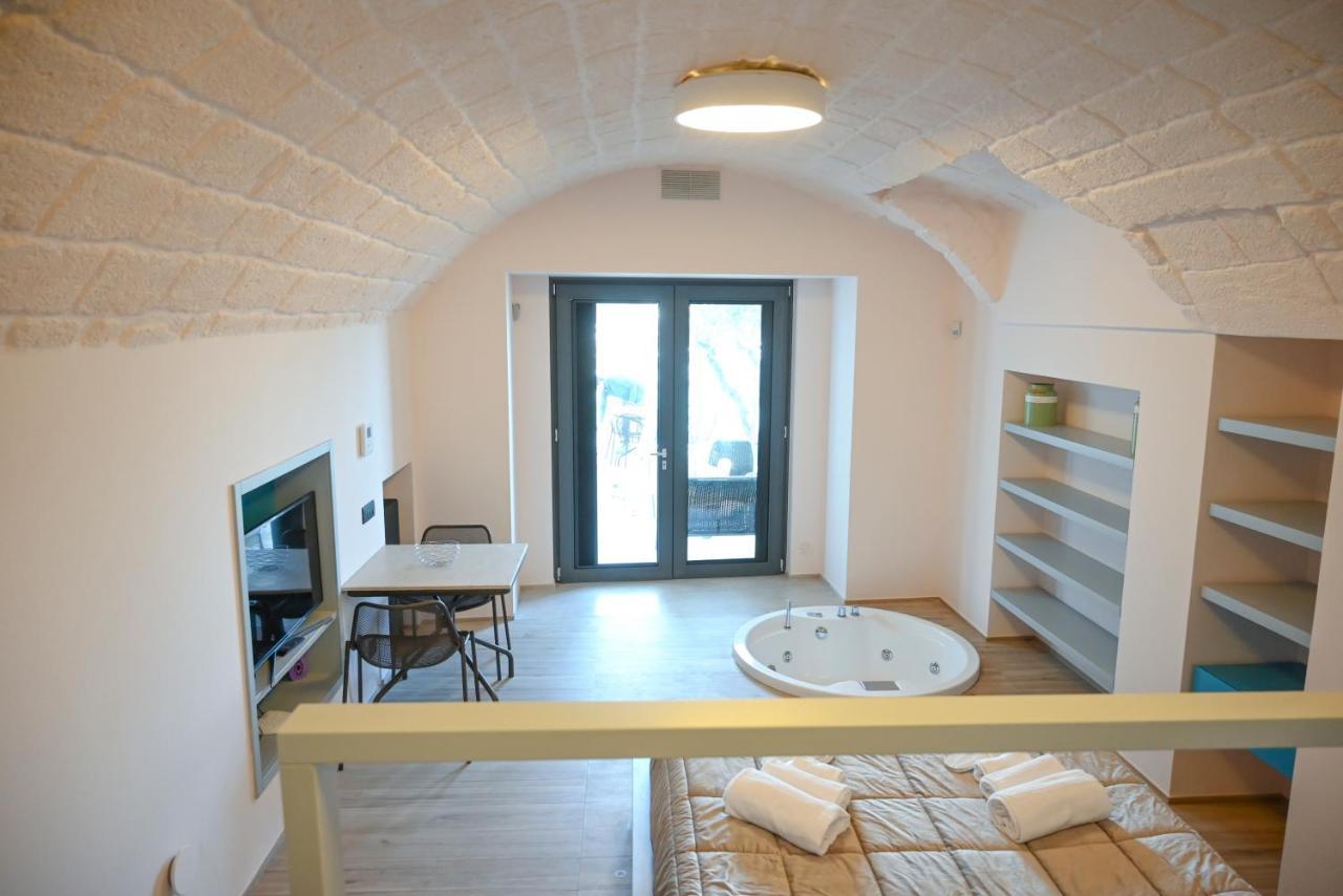 La Suite Di Alice Monopoli Exteriör bild